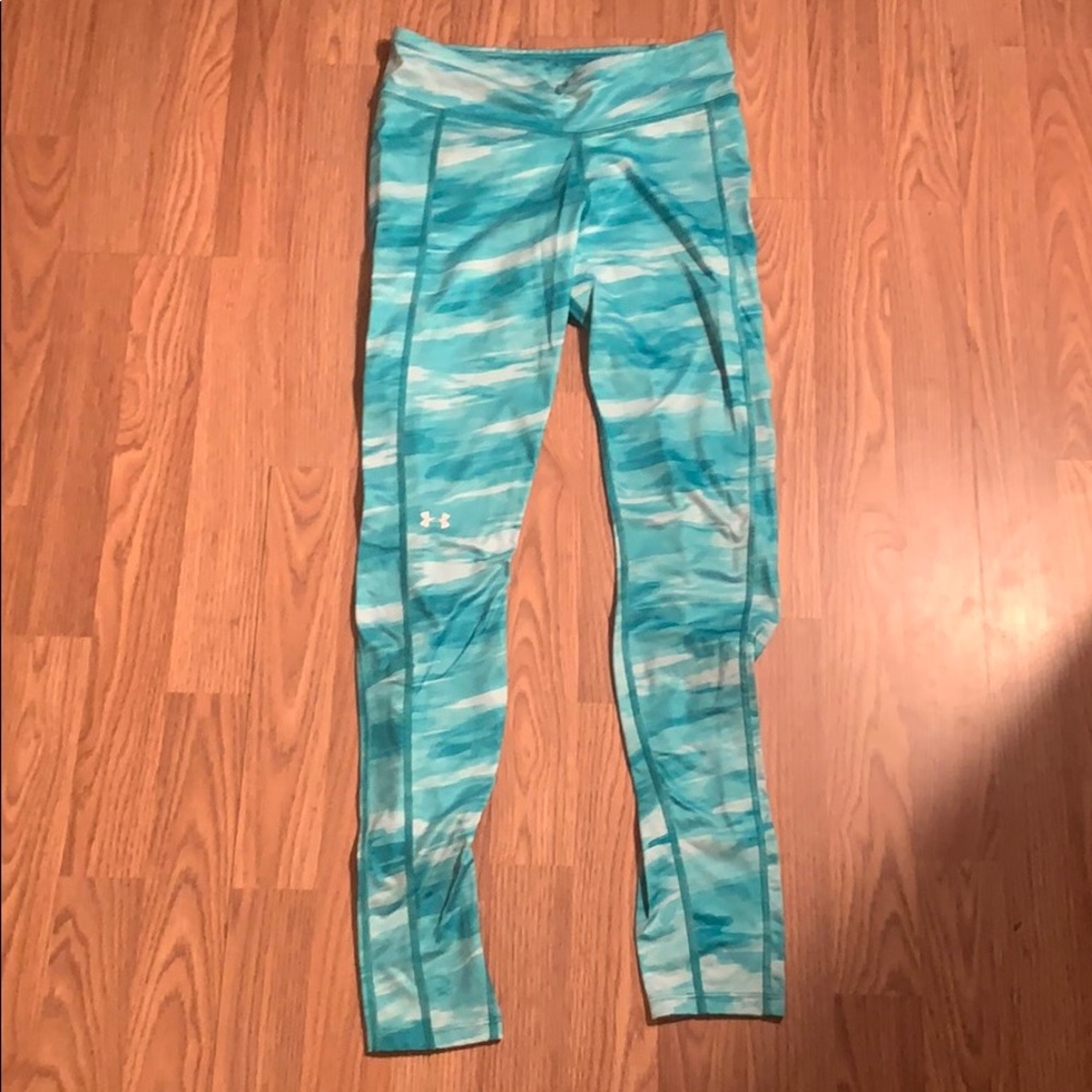 Blue and white leggings